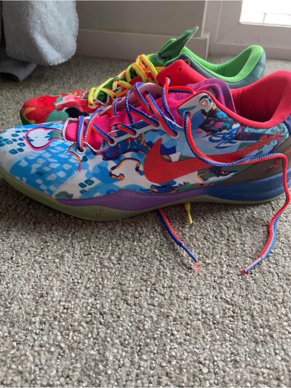 Size 11 Nike Kobe 8 “What the Kobe” Sneakers